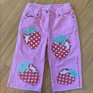 Boden 5-6T Pink Strawberry Kids cropped pants